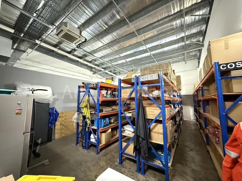 Warehouse for Rent: 51 Tuas View Link - Image 8