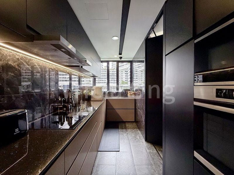 3 Bed Condo for Sale in  The Interlace - Image 3