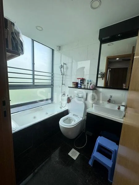 3 Bed Condo for Sale in D'cambridge - Image 3