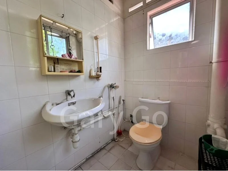 Common Room (Landed) for Rent in  Sennett Road - Image 6