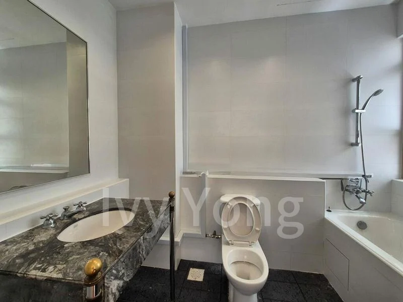 4 Bed Condo for Rent in  Leonie Condotel - Image 6