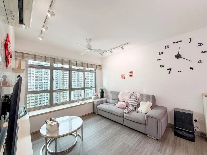 4 Room (4A) HDB for Sale in  293A Bukit Batok Street 21 - Image 7