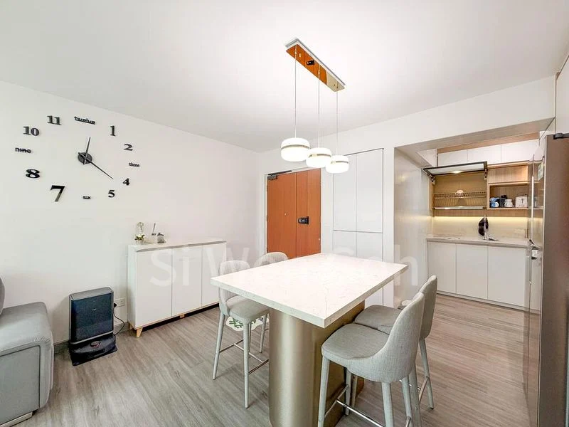 4 Room (4A) HDB for Sale in  293A Bukit Batok Street 21 - Image 5