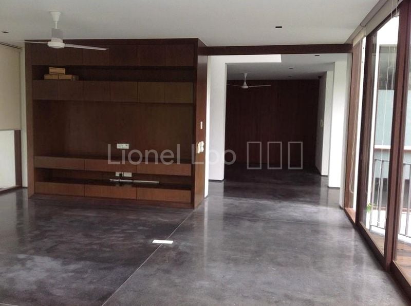 5 Bed Bungalow (Landed) for Sale in Lakeshore View - Image 3