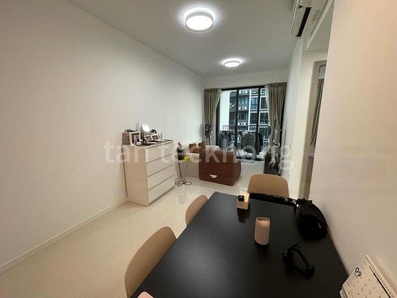 2 Bed Condo for Rent in  Treasure at Tampines - Image 3