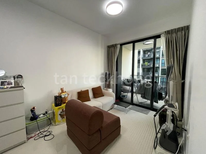 2 Bed Condo for Rent in  Treasure at Tampines - Image 4
