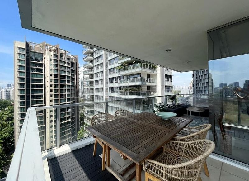 3 Bed Condo for Sale in  Paterson Suites - Image 1