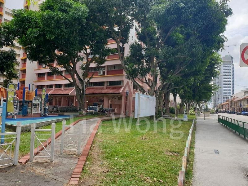 Shop / Shophouse for Rent: 685 Race Course Road - Image 3