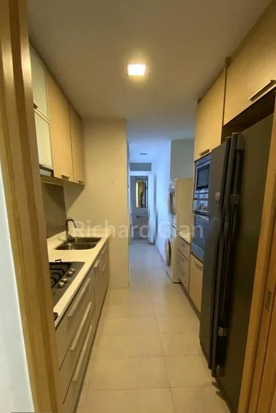 3 Bed Condo for Rent in  8 @ Mount Sophia - Image 12