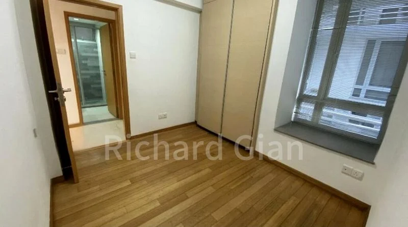 3 Bed Condo for Rent in  8 @ Mount Sophia - Image 8