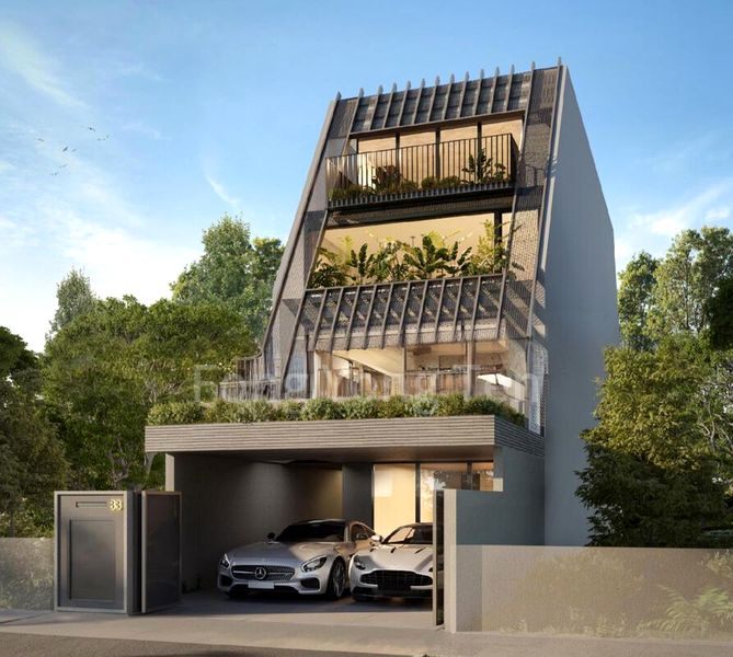 7 Bed Terraced House (Landed) for Sale in Sembawang Hills Estate - Image 1