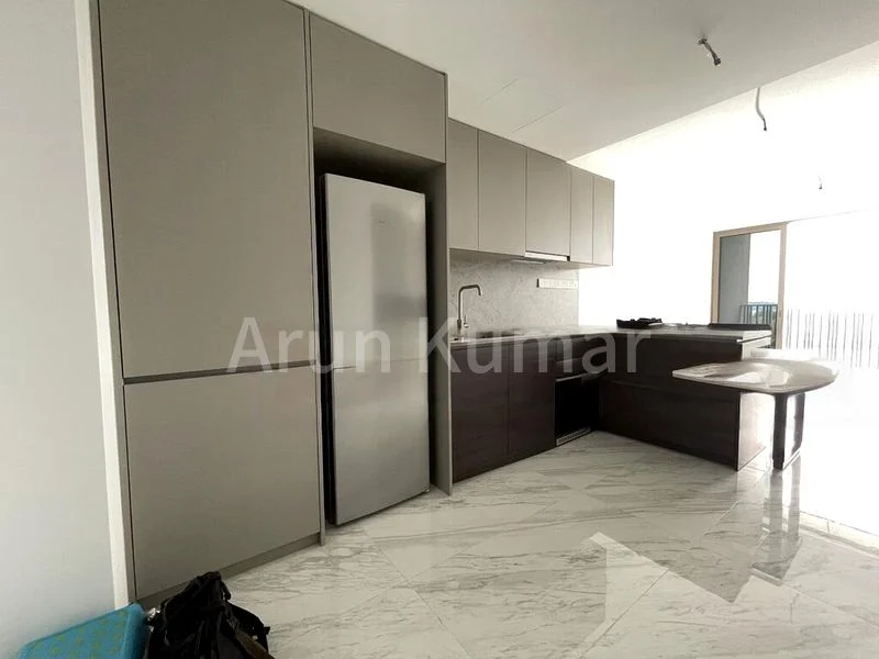 2 Bed Condo for Rent in Pasir Ris Drive 8 - Image 4