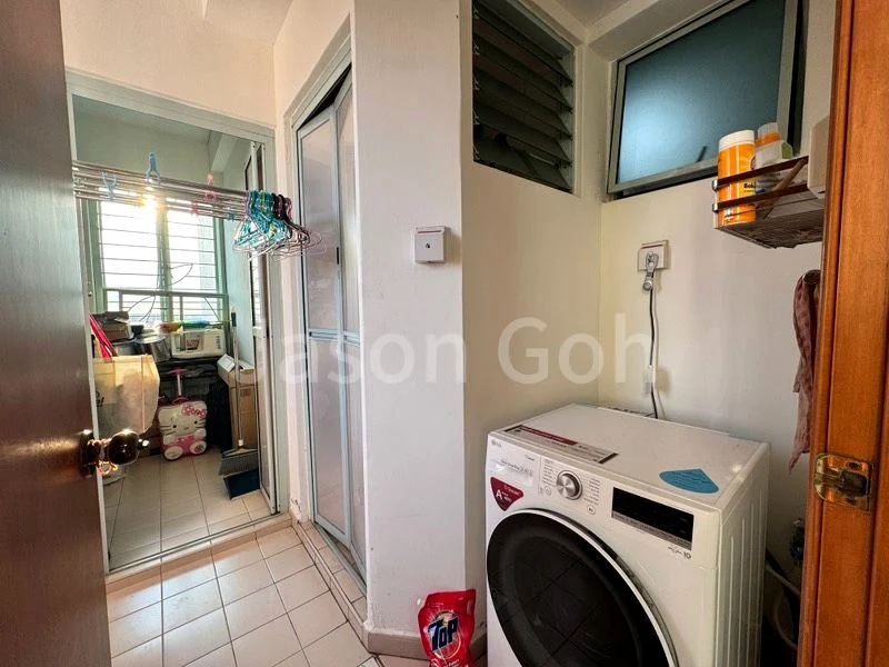 3 Bed (Condo) for Rent in  Guilin View - Image 10