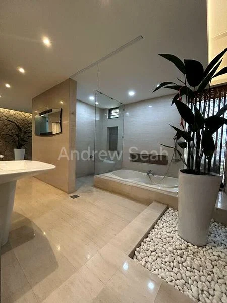 9 Bed Bungalow (Landed) for Rent in  Maple Woods - Image 5