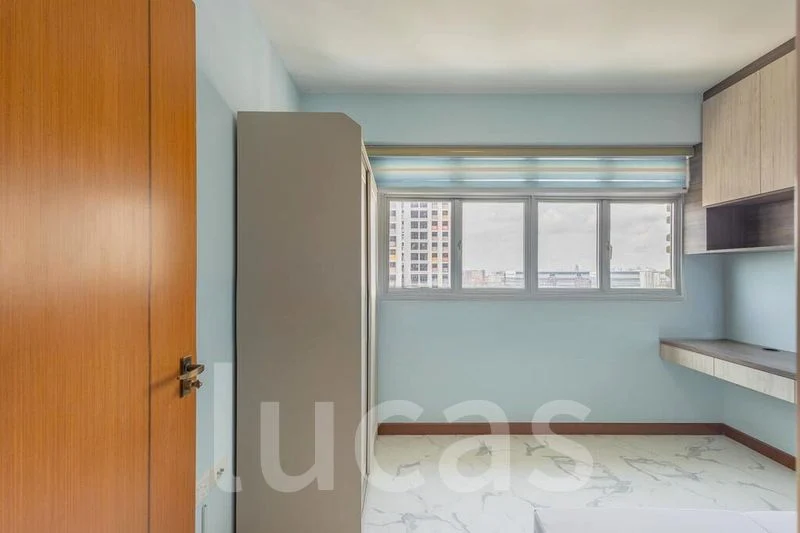 3 Room (3A) HDB for Sale in 23 Teban Gardens Road - Image 7