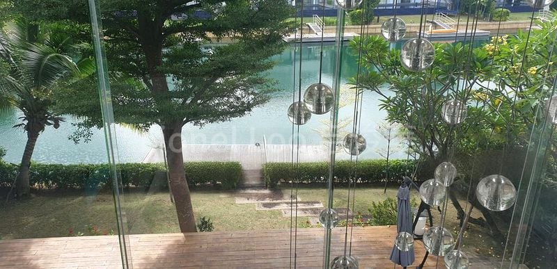 5 Bed Bungalow (Landed) for Sale in Cove Drive - Image 8