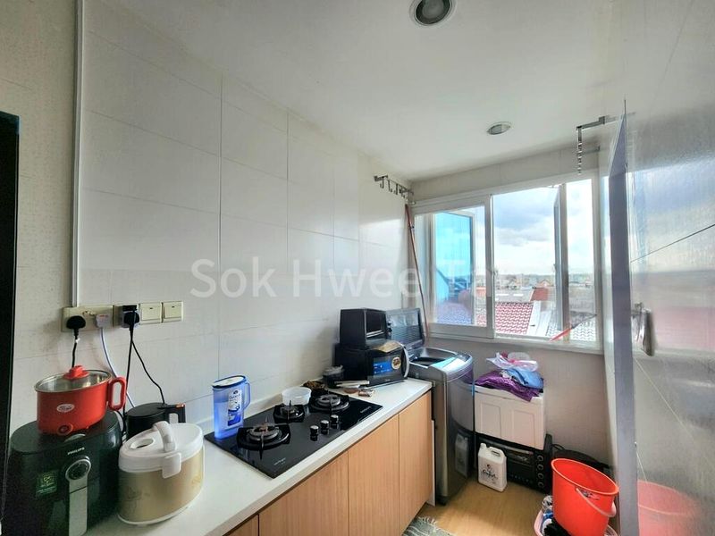 3 Bed Condo for Sale in  Crystal De Azure - Image 6