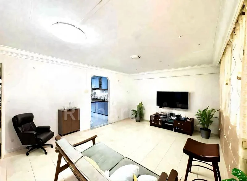 4 Room (4S) HDB for Sale in 802 Woodlands Street 81 - Image 1