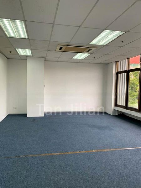 Light Industrial (B1) for Rent: Sindo Industrial Building - Image 6