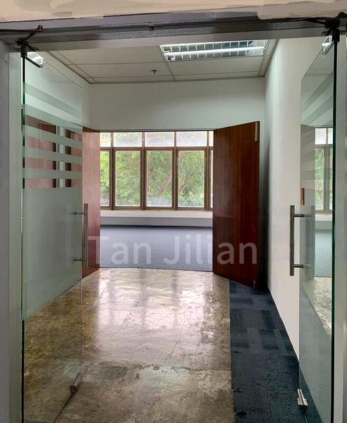 Light Industrial (B1) for Rent: Sindo Industrial Building - Image 9