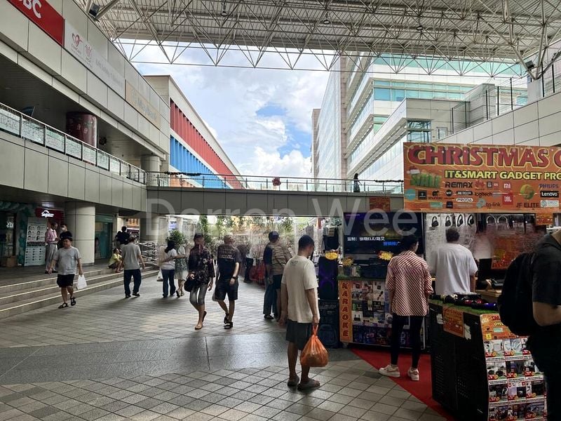 Food & Beverage for Rent: Toa Payoh HDB Hub Shop - Image 1