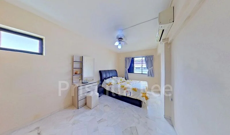 Common Room (HDB) for Rent in  922 Jurong West Street 92 - Image 8