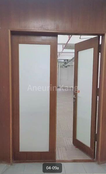 Light Industrial (B1) for Rent in  Thye Hong Centre - Image 5