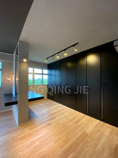 5 Room (5A) HDB for Sale in  470A Upper Serangoon Crescent - Image 3