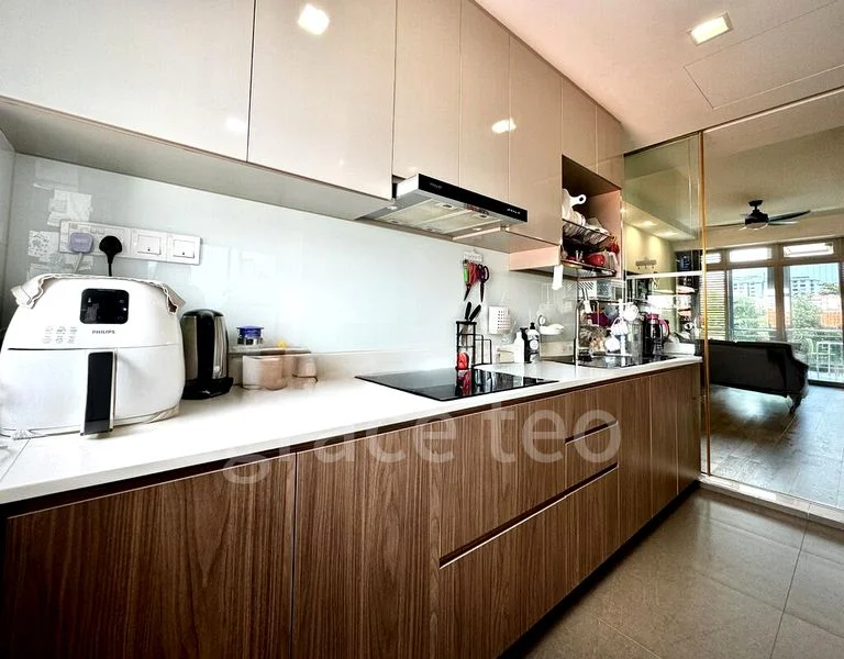 3 Bed Apartment (Condo) for Rent in  Ceylon Residence - Image 4