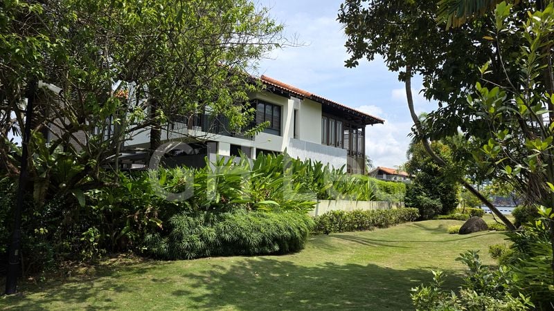 4+1 Bed Bungalow (Landed) for Sale in  Ocean Drive - Image 1