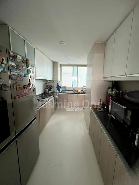 4 Bed Condo for Rent in  The Metropolitan Condominium - Image 4