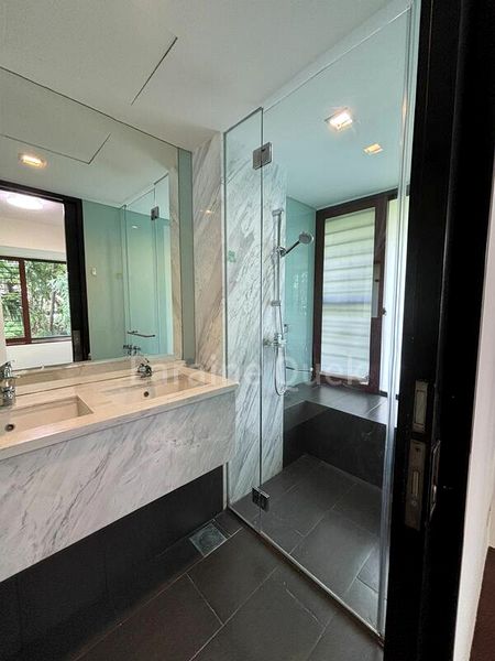 3 Bed Condo for Rent in  Nomu - Image 15