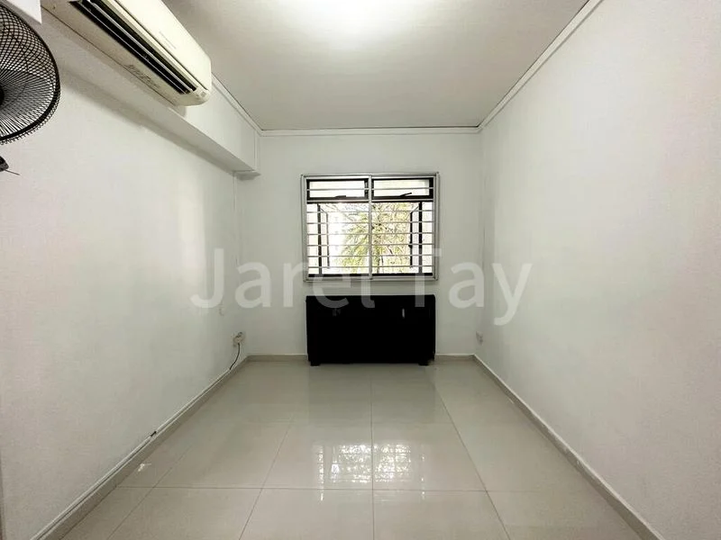 4 Room (4A) HDB for Rent in  258C Compassvale Road - Image 2