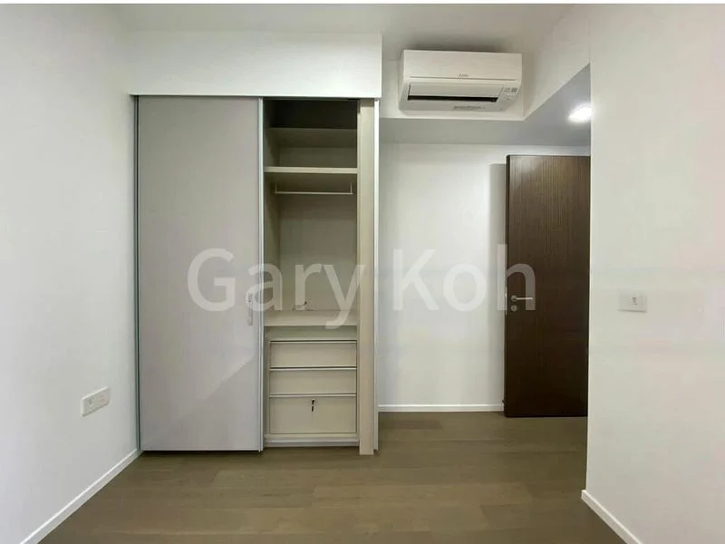 Studio Condo for Rent in  Parc Esta - Image 5