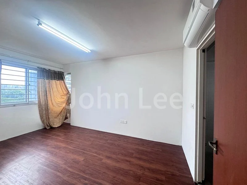 4 Room (4A) HDB for Rent in 131B Lorong 1 Toa Payoh - Image 9