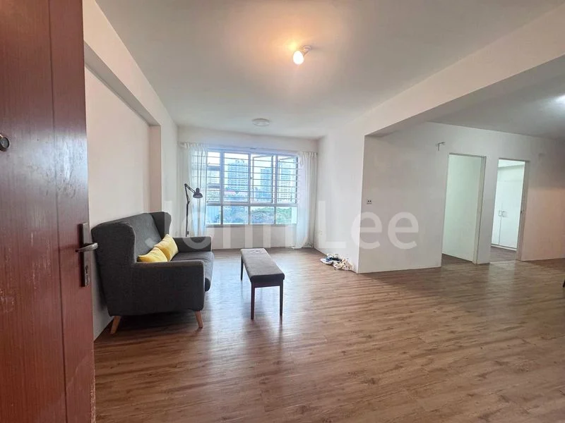4 Room (4A) HDB for Rent in 131B Lorong 1 Toa Payoh - Image 1