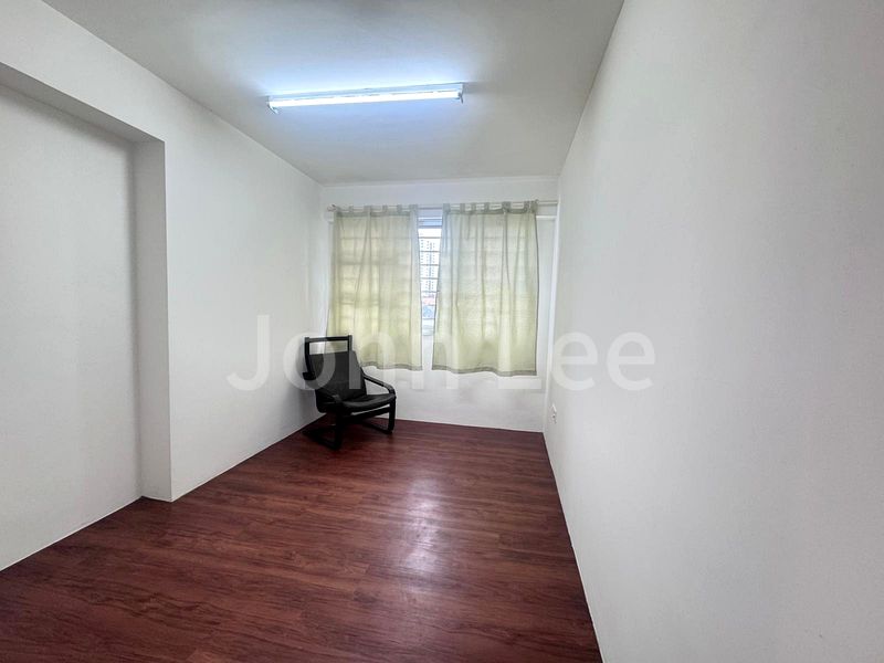 4 Room (4A) HDB for Rent in 131B Lorong 1 Toa Payoh - Image 8