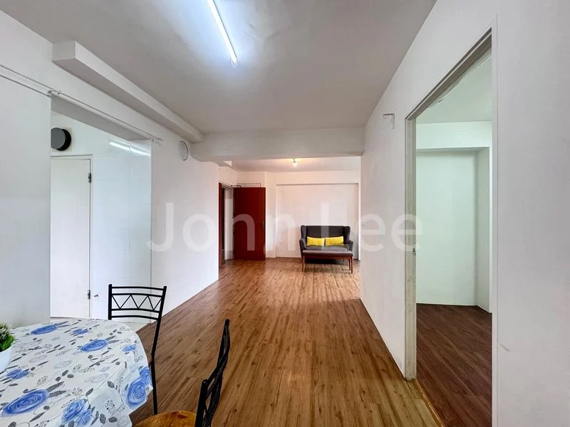 4 Room (4A) HDB for Rent in 131B Lorong 1 Toa Payoh - Image 4