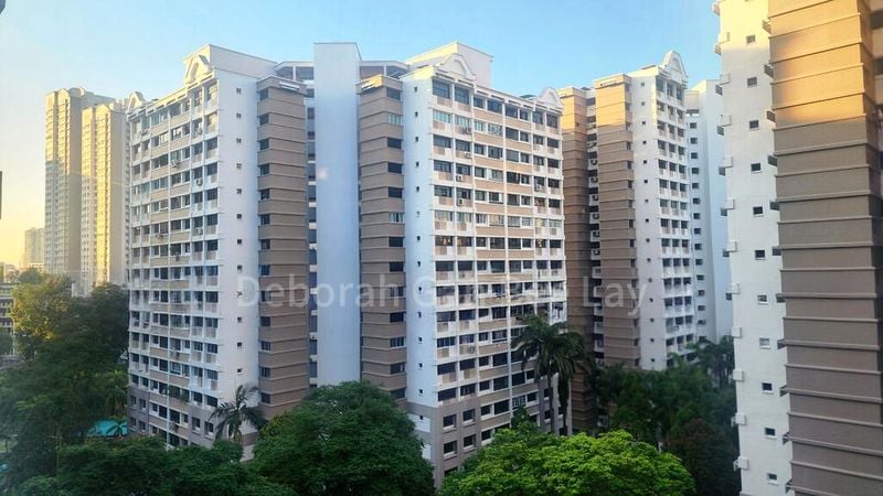 5 Room (5I) HDB for Sale in  290F Bukit Batok Street 24 - Image 10