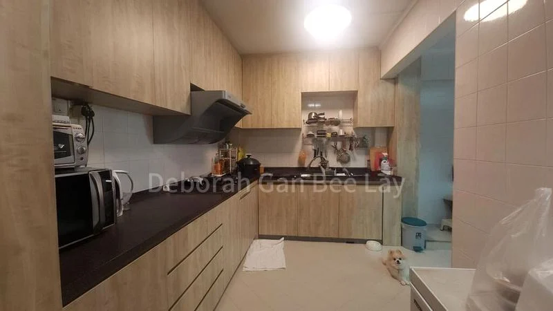 5 Room (5I) HDB for Sale in  290F Bukit Batok Street 24 - Image 5