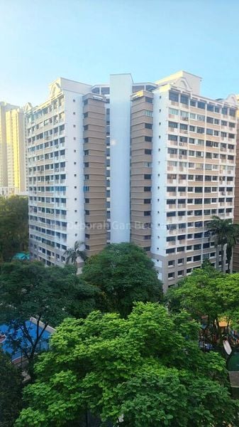 5 Room (5I) HDB for Sale in  290F Bukit Batok Street 24 - Image 11