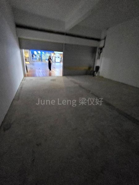 Shop / Shophouse for Rent in Ang Mo Kio Avenue 8 - Image 2