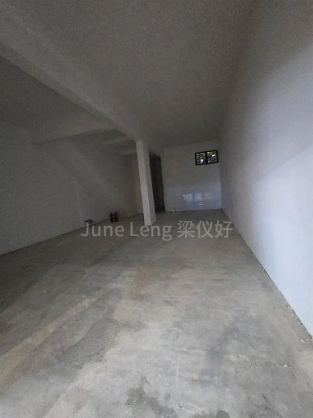 Shop / Shophouse for Rent in  Ang Mo Kio Avenue 8 - Image 7