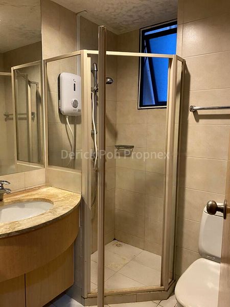 3 Bed Condo for Rent in  Blue Horizon - Image 4