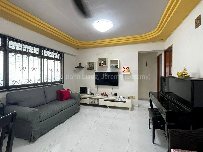 4 Room (4A) HDB for Sale in  622 Senja Road - Image 2