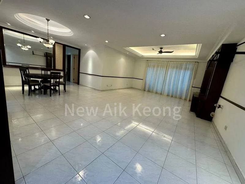 4 Bed Condo for Rent in Hume Park I - Image 7