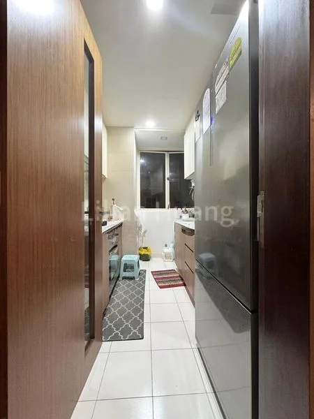 3 Bed Executive Condo for Sale in Watercolours - Image 2