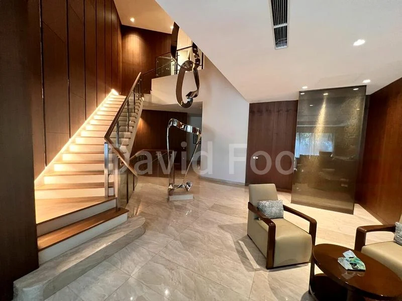 5 Bed Apartment (Condo) for Sale in  Bishopsgate Residences - Image 1