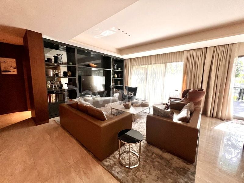 5 Bed Apartment (Condo) for Sale in  Bishopsgate Residences - Image 3