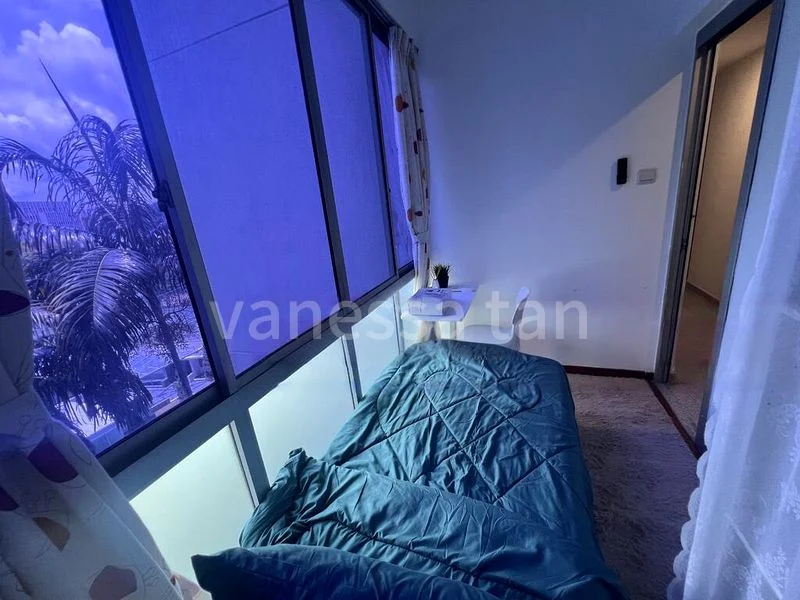 Common Room (Condo) for Rent in  Grandeur 8 - Image 4